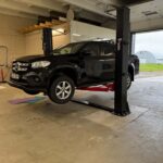 Autoremondi osakond - auto tõstukil (2)